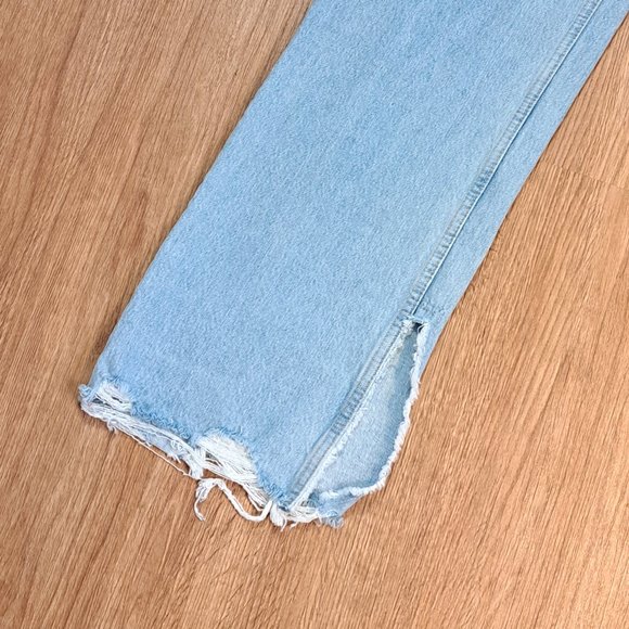Zara High Waisted Straight Leg Distressed Light Wash Denim Jean Size 6 Misses - Picture 3 of 10